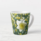 Daffodils Spring Flowers Field White Latte Mok (Rechterhoek)