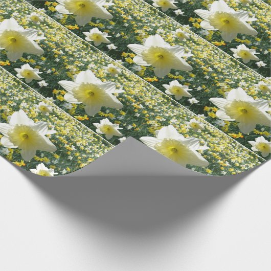 Daffodils Spring Flowers Pattern Wrapping Paper Cadeaupapier (Hoek)