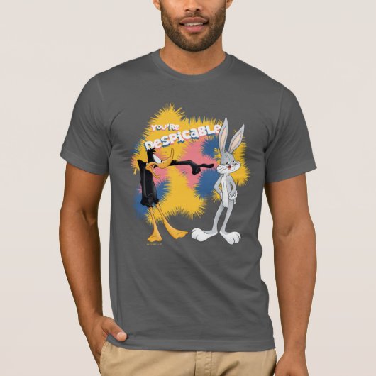DAFFY DUCK™ & BUGS BUNNY™ "Je bent verachtelijk" T-shirt (Voorkant)