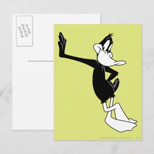 DAFFY DUCK™ Leanking against a Wall Briefkaart (Voorkant / Achterkant)