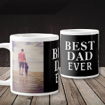 Dag 2 Foto Collage Black, beste slechte vader ooit Grote Koffiekop<br><div class="desc">Best Bad Ever Vader's Day 2 Foto Collage Black Giant Coffee Mok. Pas de mok met uw foto's aan - neem twee foto's in de sjablonen op. Moderne witte vettige typografie Beste vader ooit - je kunt elk deel van de tekst wijzigen als je wilt. Creëer je eigen gepersonaliseerde vaders...</div>