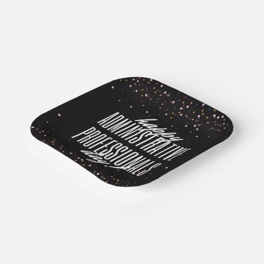 Dag van administratief personeel papieren bordje (Gebogen)