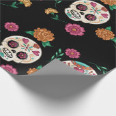 Dag van de Dode Suikerschedels en Bloemen Zwart Cadeaupapier (Hoek)