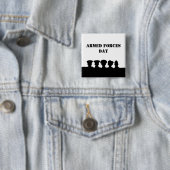 Dag van de strijdkrachten Silhouettes Button (In situ)