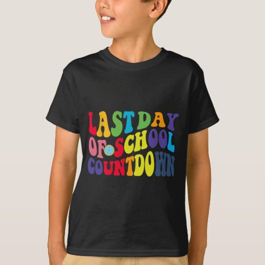 Dag van school aftellen uit voor zomer groovy quot t-shirt (Voorkant)