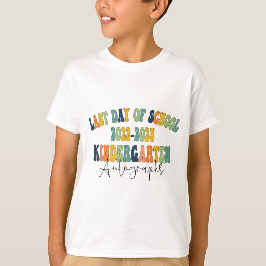 Dag van school kleuterschool handtekeningen 2023  t-shirt (Voorkant)