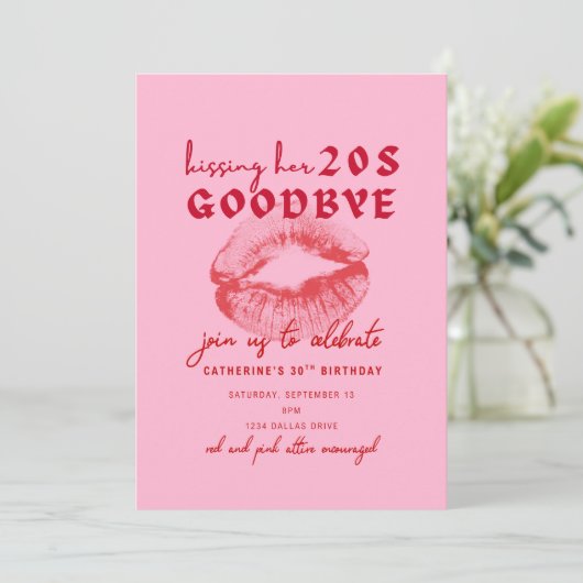 Dag zeggen tegen haar twintiger jaren kaart (Staand voorkant)