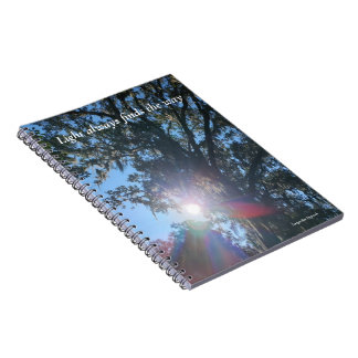 Dagboek - Licht vindt altijd de weg Notitieboek