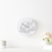 Dagdroomschets van een vrouw ronde klok (Huis)