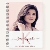 Dagelijks aangepast roos gouden witte monogram notitieboek (Voorkant)