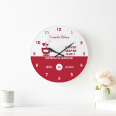 Dagelijks wordt een rode en witte koffie geserveer grote klok (Huis)