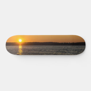 Dagen eindigen op reisplaats persoonlijk skateboard
