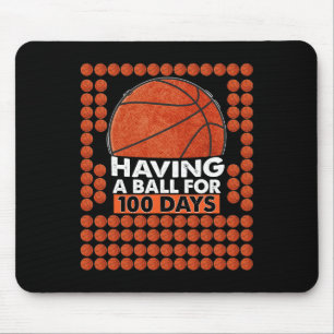 Dagen van School Basketbal 100e dag ballen voor jo Muismat