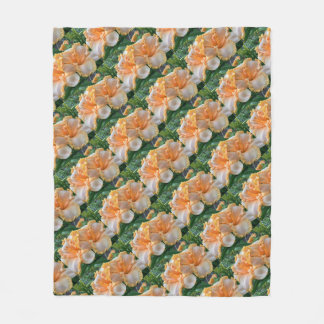 Dagsilene ‘Spacecoast Peach Fringe’ fleece deken