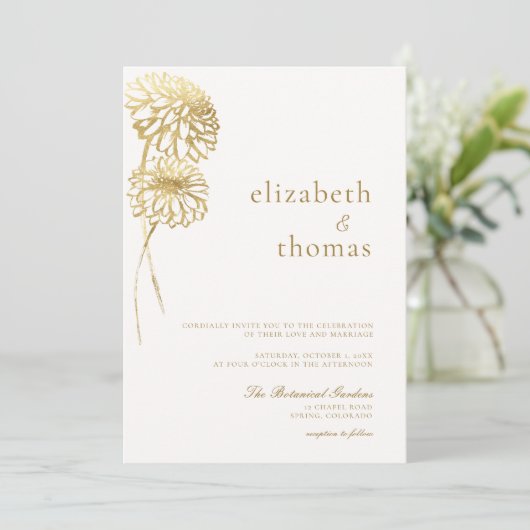 Dahlia Art Schets Faux Goud Modern Herfst Bruiloft Kaart (Staand voorkant)