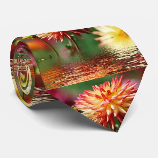 Dahlia bloem boven water stropdas (Opgerold)