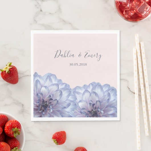 Dahlia bloemen lila blauw blush roze bloemen servet (Insitu)