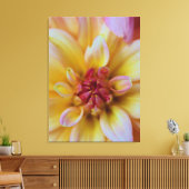 Dahlia Bud Canvas Afdruk (Insitu (Woonkamer))