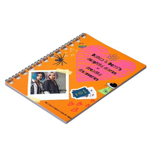 Dahlia en Demi Notitieboek (Linkerzijde)