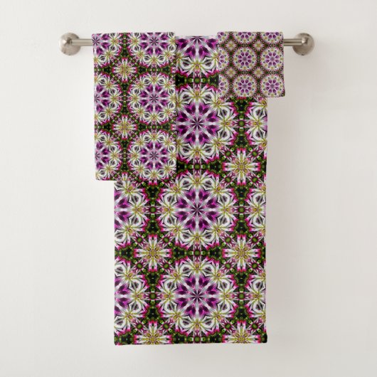 Dahlia Flower Abstract Pattern Bad Handdoek (Insitu)