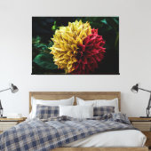 Dahlia flower canvas afdruk (Insitu (Slaapkamer))