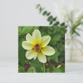Dahlia flower en bijen kaart (Staand voorkant)