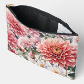 Dahlia flower etui (Open)