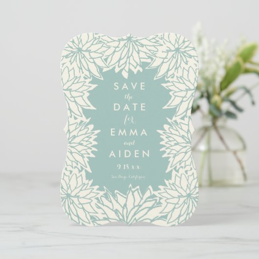 Dahlia Flower Save the Date Card (Staand voorkant)