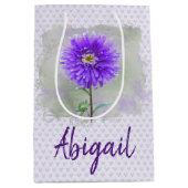 Dahlia On Hearts on Birthday Medium Cadeauzakje (Voorkant)