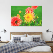 Dahlias Canvas Afdruk (Insitu (Slaapkamer))