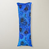 Dahlia's in koningsblauw - bloemontwerp, lichaamskussen (Voorkant Verticaal)