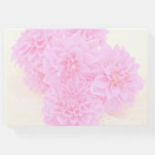 Dahlias in zacht roze gastenboek (Achterkant)