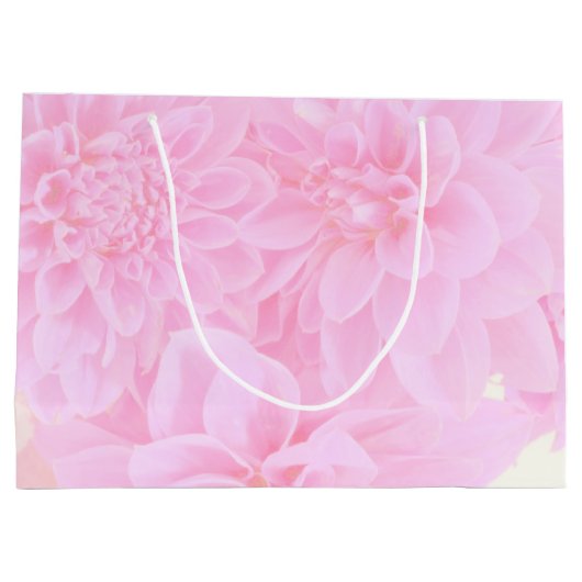 Dahlias in zacht roze groot cadeauzakje (Achterkant)