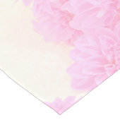 Dahlias in zacht roze korte tafelloper (Hoek)