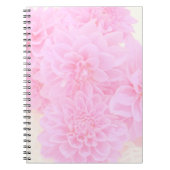 Dahlias in zacht roze notitieboek (Voorkant)