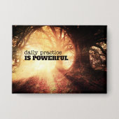 Daily Practice Button (Voorkant)