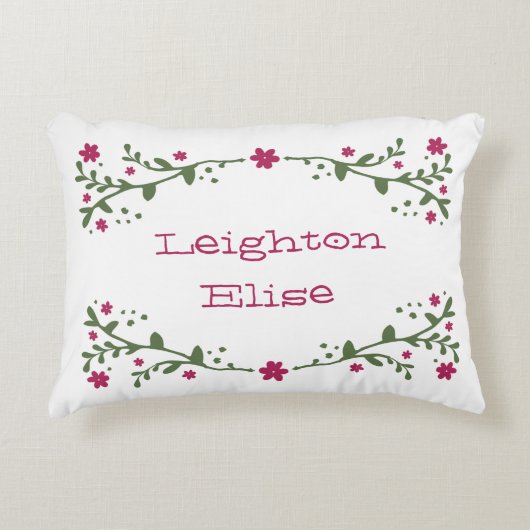Dainty Bloemen Gepersonaliseerde Decoratieve Kusse Accent Kussen (Voorkant)