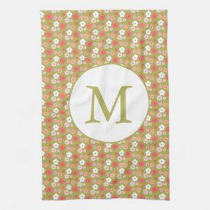 Dainty Boho Woodland Floral Pattern Green Monogram Theedoek