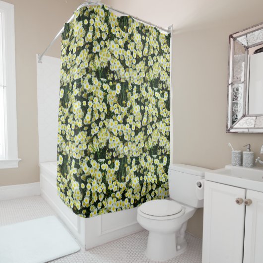 Dainty Daisy Flower Buttonnen, Shower Curtain Douchegordijn (In situ)
