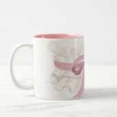Dainty Pink Ribbon Coquette Coffee Mug Tweekleurige Koffiemok (Links)