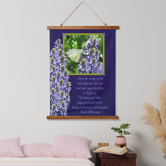 Dainty White Butterfly Moth Irish Blessing Hangend Wandkleed (Slaapkamer)