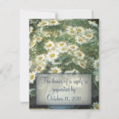 Daisies Bouquet Wedding RSVP Reply Card (Voorkant)