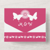 Daisies en Butterflies in Raspberry All In One Uitnodiging (Achterkant)