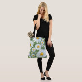 Daisies Floral Tote Bag (Op model)