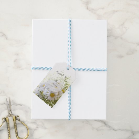 Daisies in Love-Editable Wedding Bouquet Cadeaulabel (Met Touw)