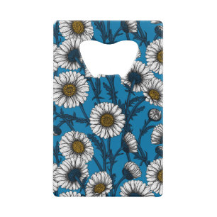 Daisies op blauw creditkaart flessenopener