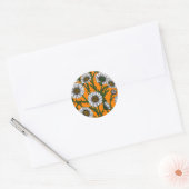Daisies op sinaasappel ronde sticker (Envelop)