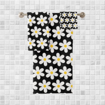 Daisies Retro Floral Pattern White Black
