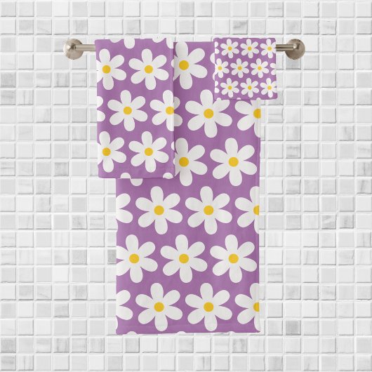 Daisies Retro Floral Pattern White Paars Bad Handdoek