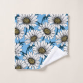 Daisies, wilde bloemen op blauw bad handdoek (Wasdoekje)